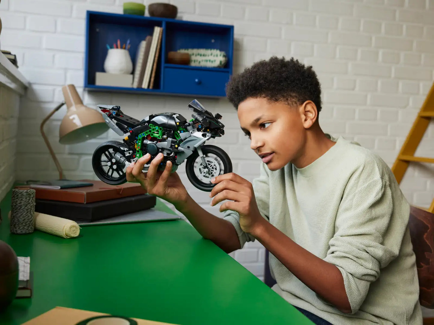 Moto Kawasaki Ninja H2R LEGO® - 643 piezas