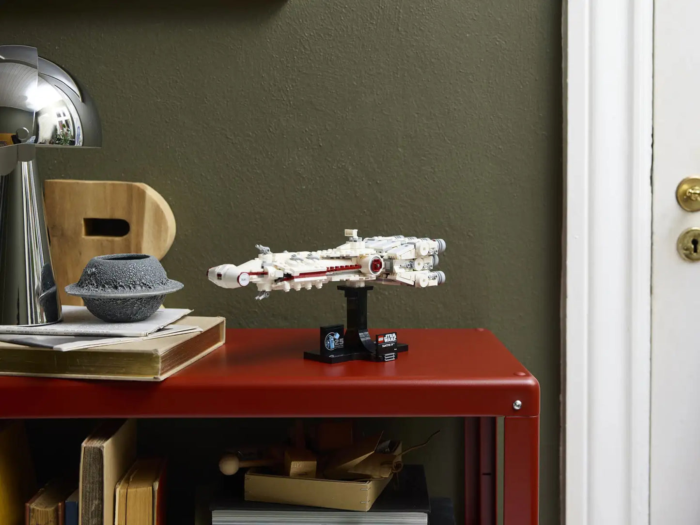 Tantive IV™ LEGO® Star Wars™ - 654 piezas