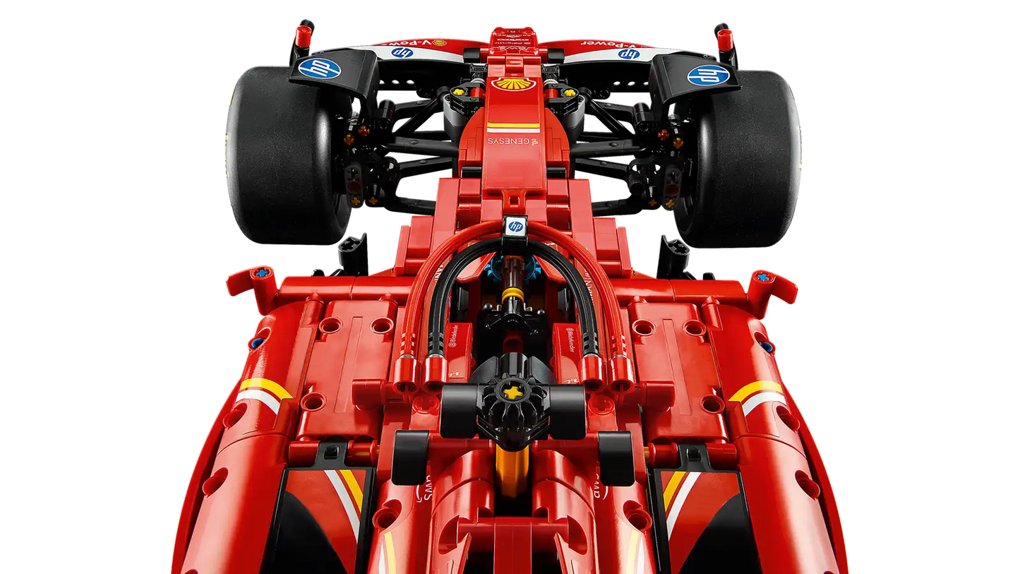 Alfa Romeo F1 C42 - 2261 pieces - Remote Controlled 