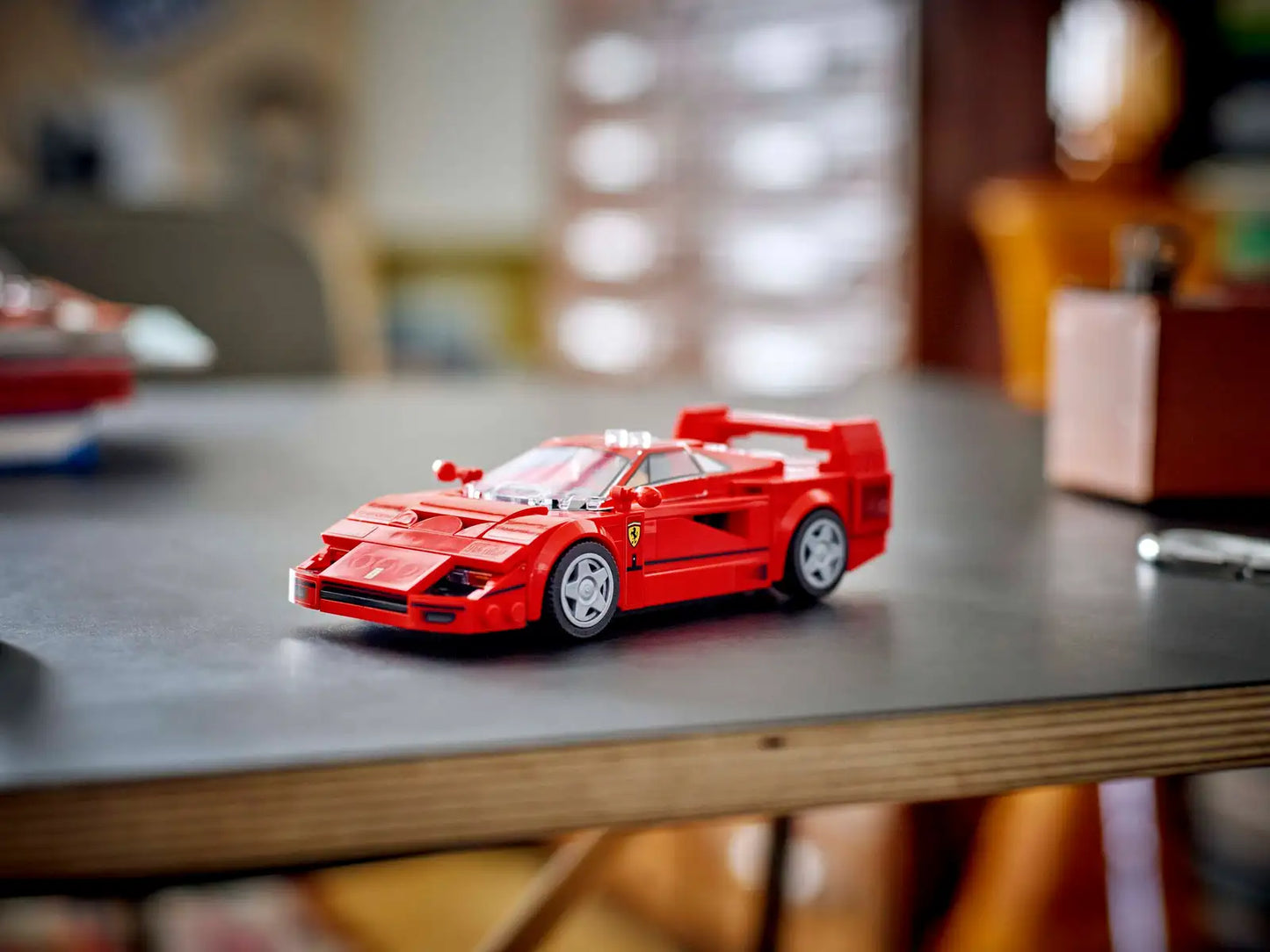 Alfa Romeo F1 C42 - 2261 pieces - Remote Controlled 